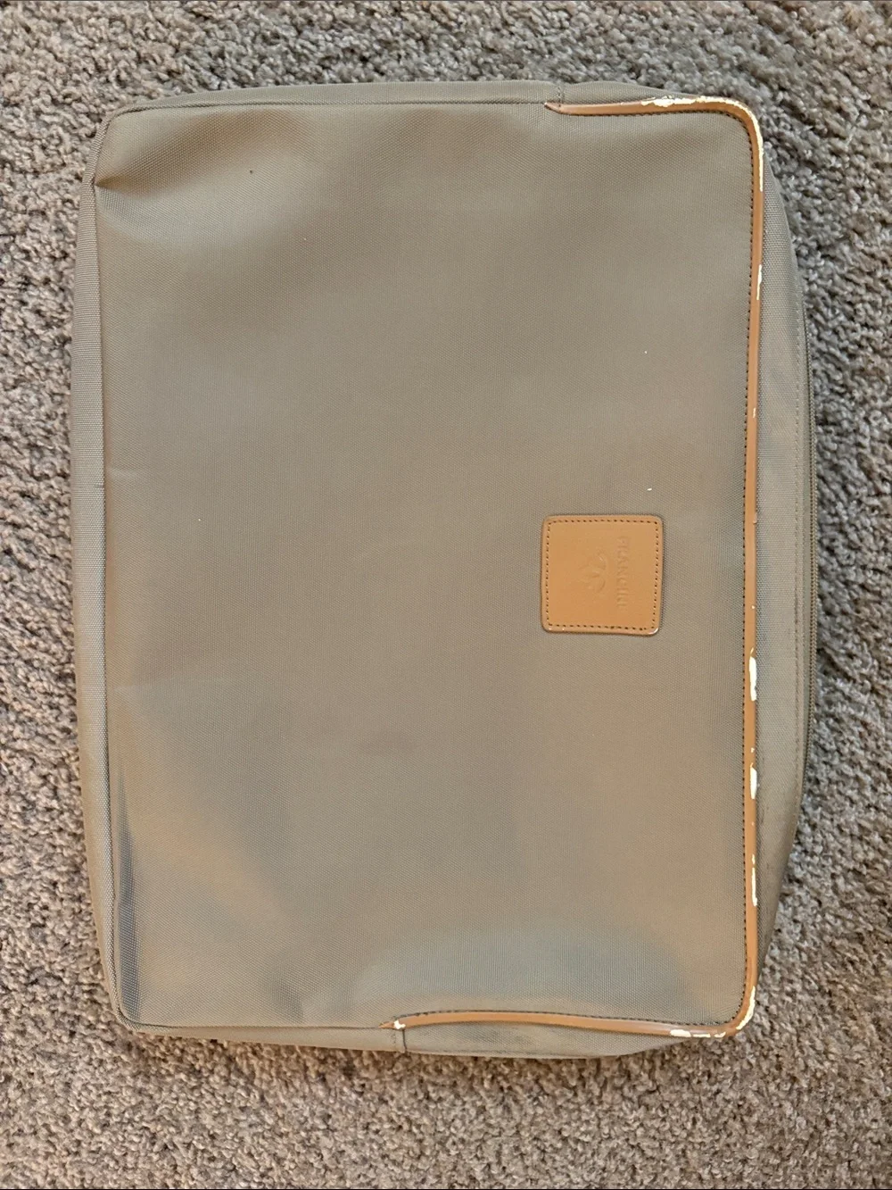 Classic Tan Structured Tote Laptop/Briefcase Bag.